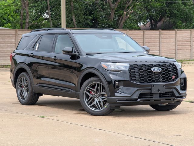 2026 Ford Explorer ST 4WD's photo