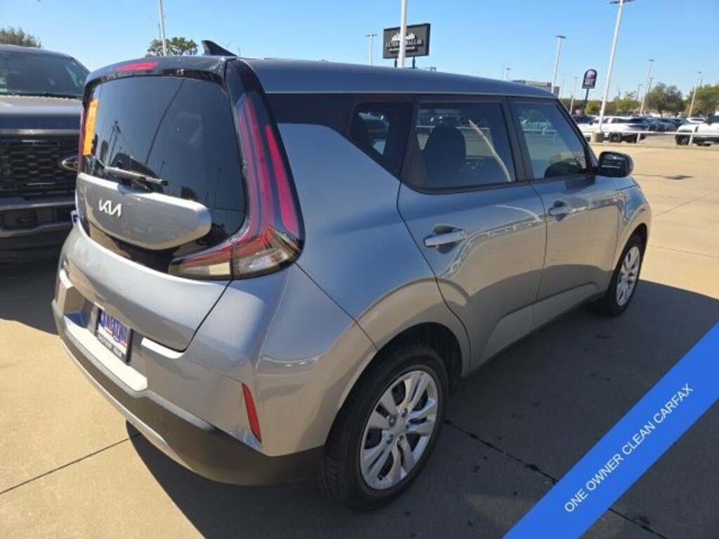 Used 2024 Kia Soul LX Hatchback