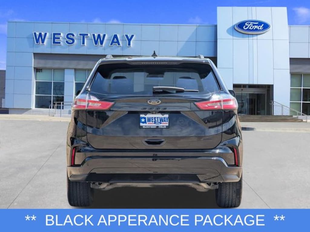 Used 2022 Ford Edge SE SUV