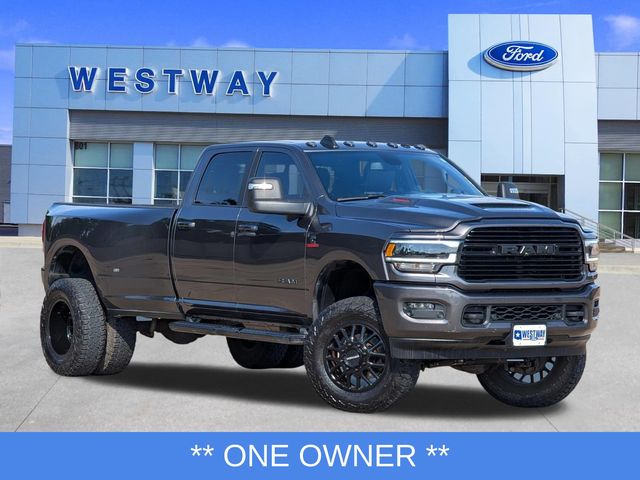 2024 RAM 3500 Laramie 4X4 Crew Cab LWB's photo
