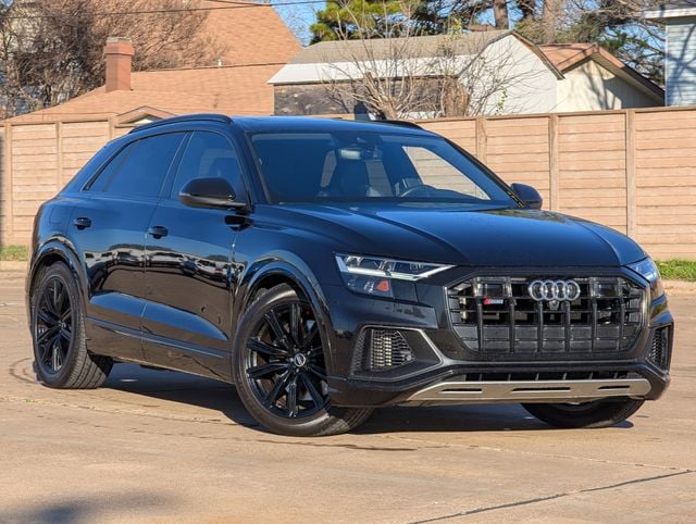 2021 Audi SQ8 Premium Plus's photo