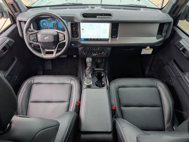 2025 Ford Bronco 4-Door Outer Banks - Photo 9