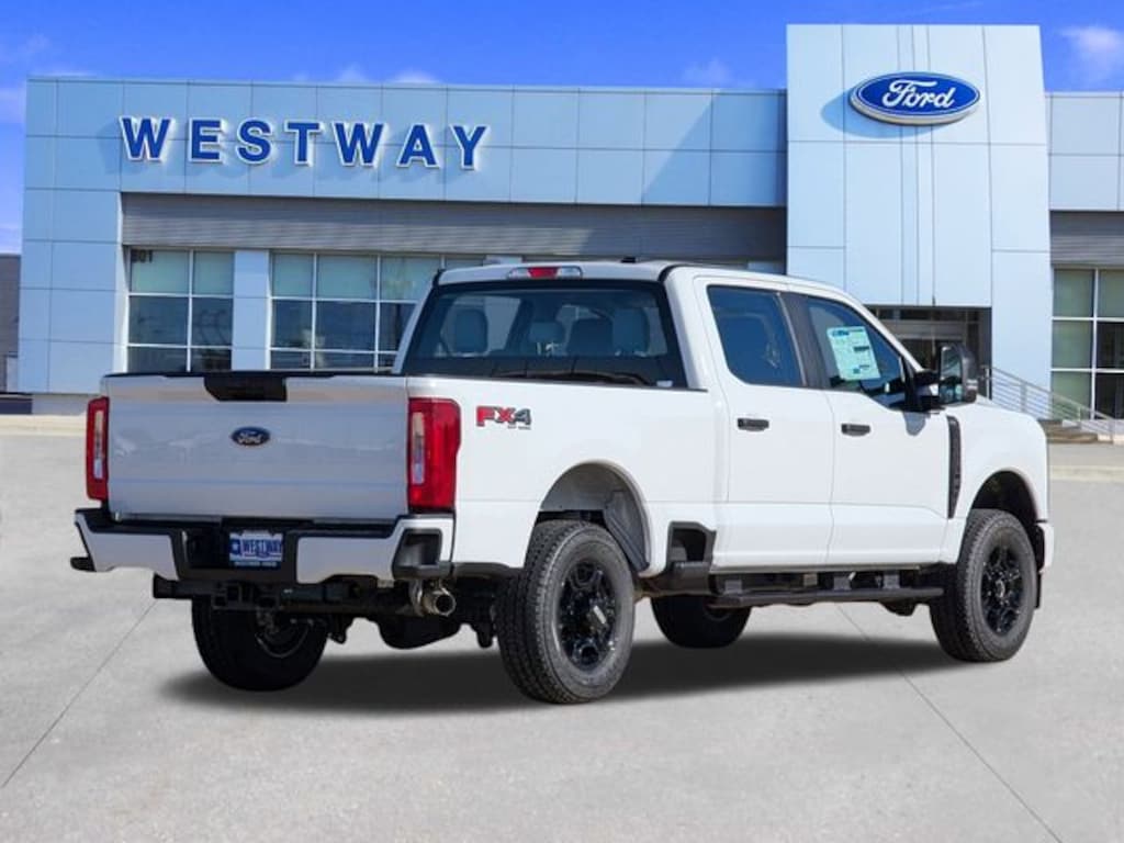 New 2026 Ford F-250 XL Truck Crew Cab