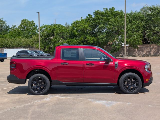 2025 Ford Maverick XLT photo 2
