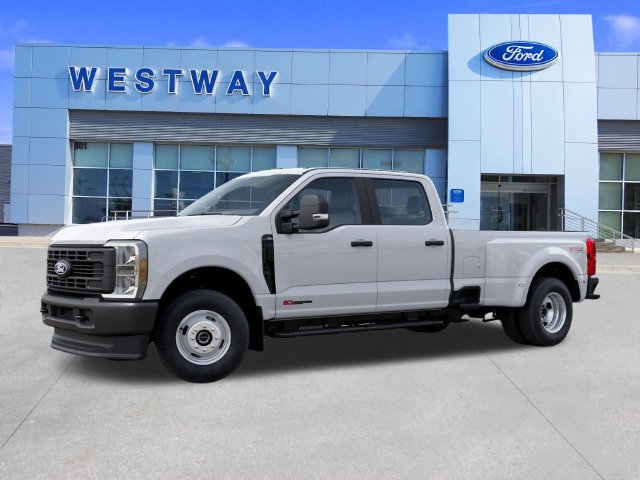 2027 Ford F-350 XL Truck Crew Cab