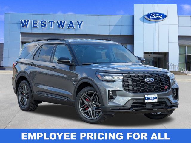 2026 Ford Explorer ST 4WD's photo