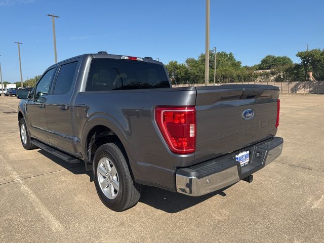 2022 Ford F-150 XLT photo 3