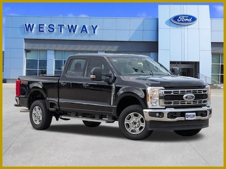 2026 Ford F-250 XLT Truck Crew Cab