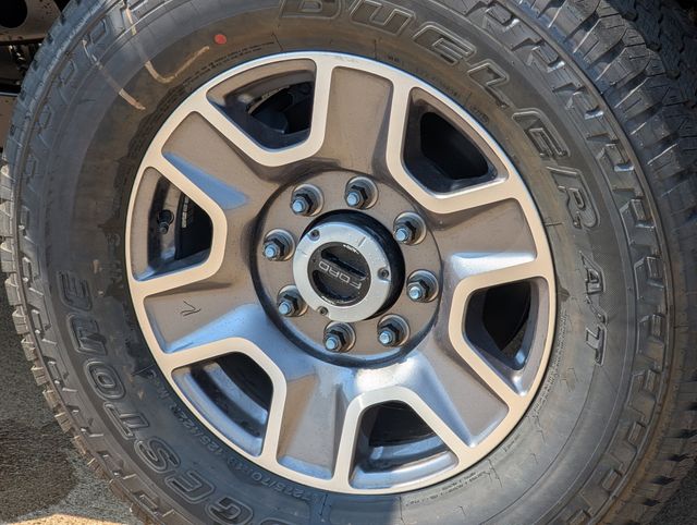 2026 Ford F-250 Super Duty Lariat - Photo 9