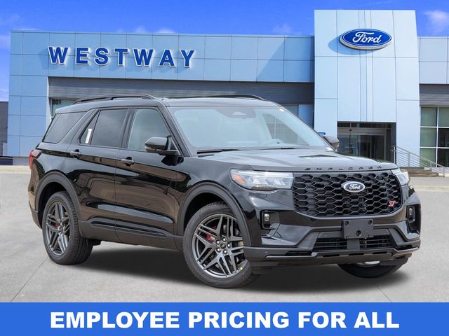 2026 Ford Explorer ST 4WD's photo