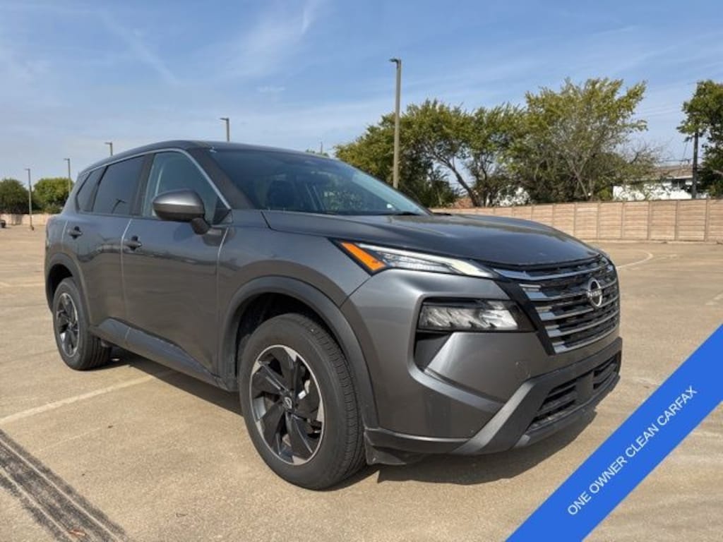 Used 2024 Nissan Rogue SV SUV