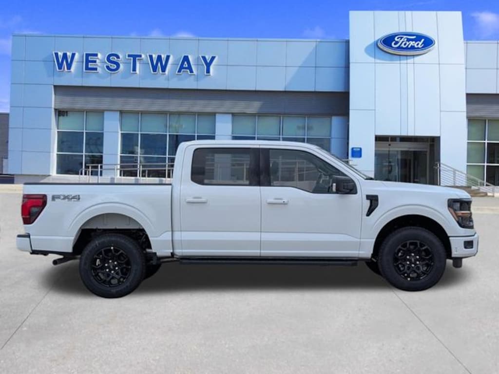 New 2026 Ford F-150 XLT Truck SuperCrew Cab