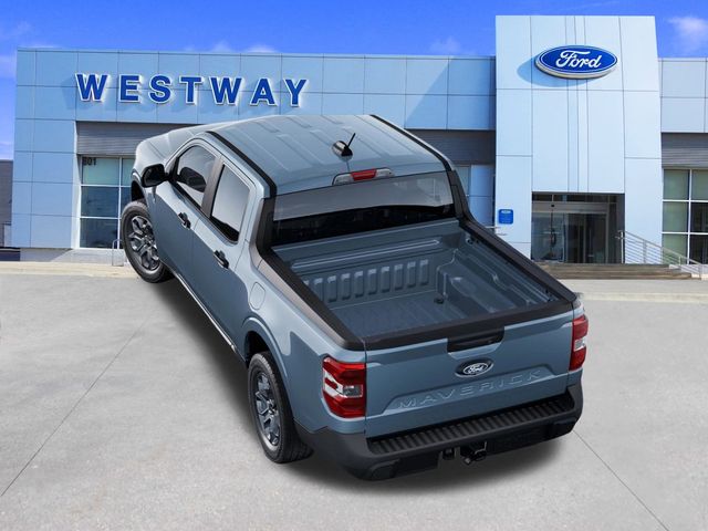 2025 Ford Maverick XLT photo 2
