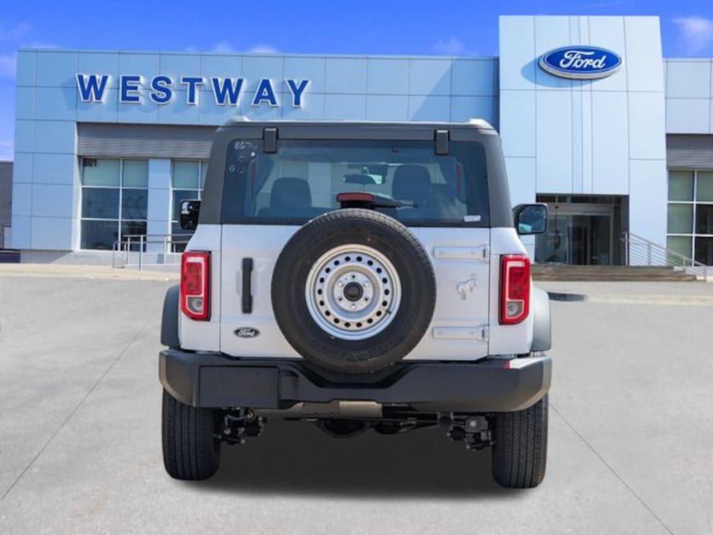 New 2026 Ford Bronco Base SUV