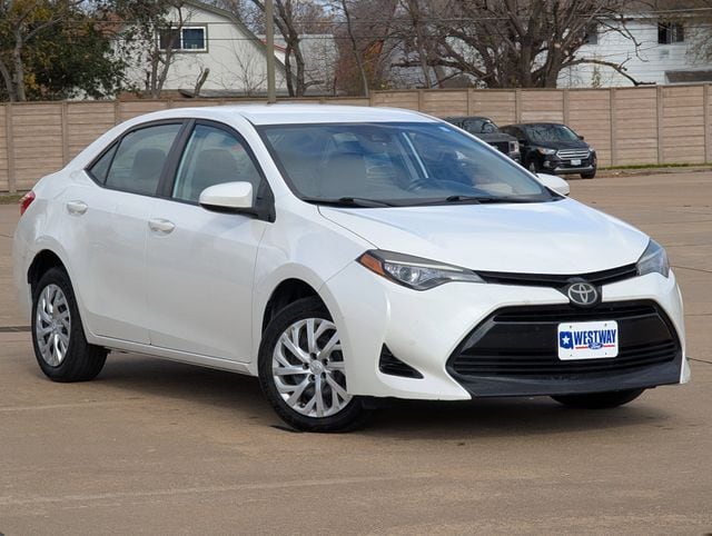 2017 Toyota Corolla LE