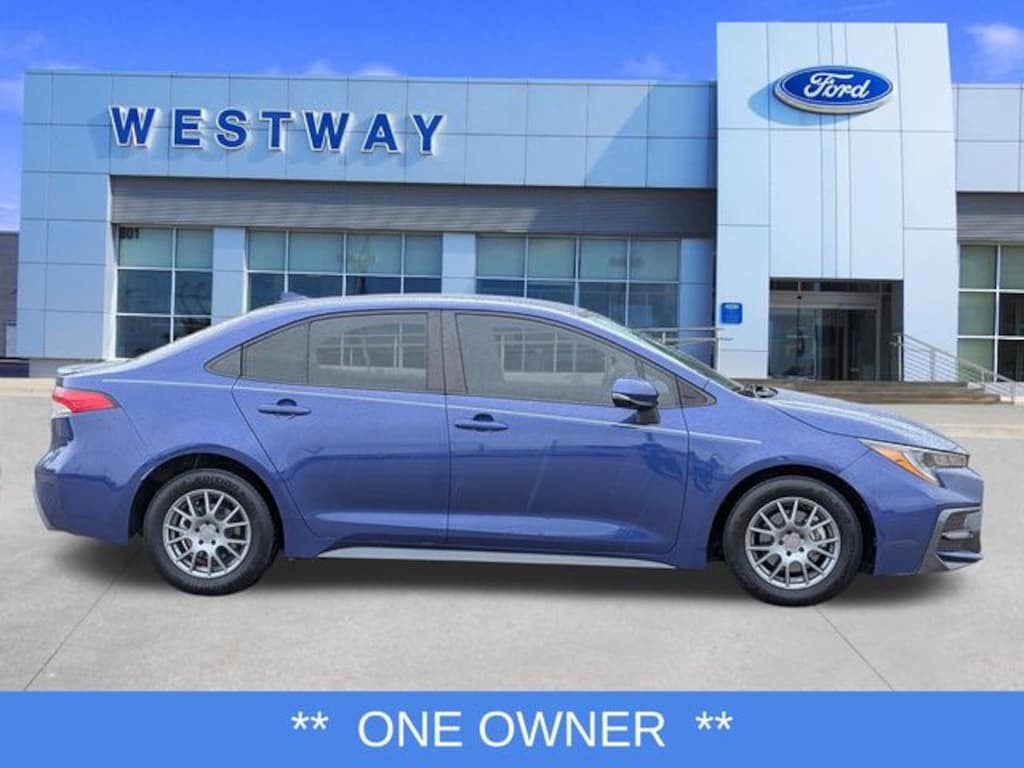 Used 2020 Toyota Corolla SE Sedan