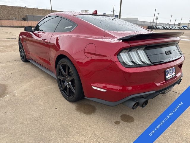 2021 Ford Mustang GT photo 3