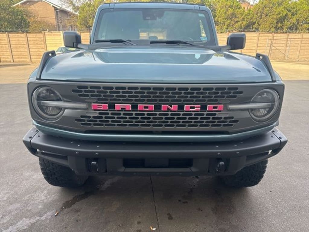 Used 2023 Ford Bronco Badlands SUV