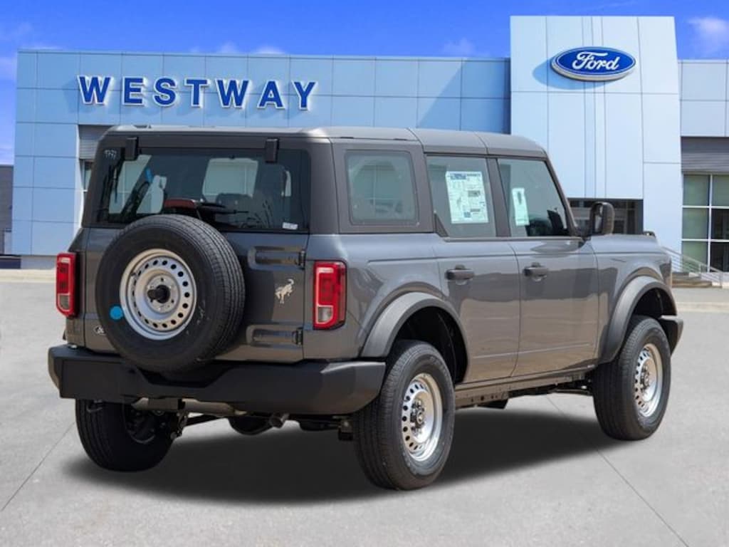 New 2026 Ford Bronco Base SUV