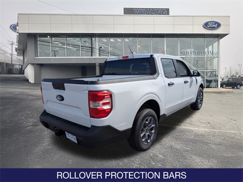 New 2025 Ford Maverick XLT Truck