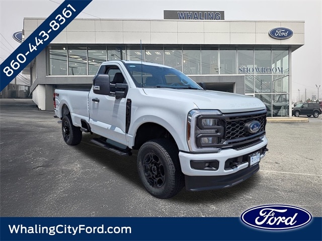 2025 Ford F-250 Super Duty XL's photo