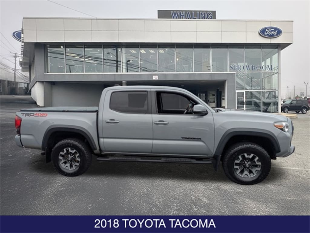 Used 2018 Toyota Tacoma Truck