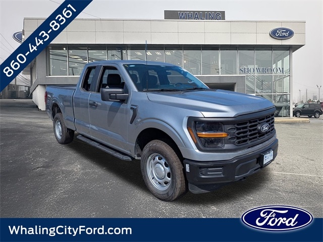 2025 Ford F-150 XL's photo