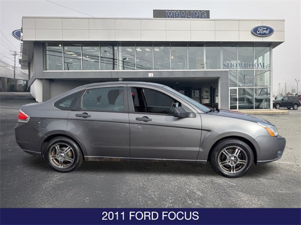 Used 2011 Ford Focus SE Sedan
