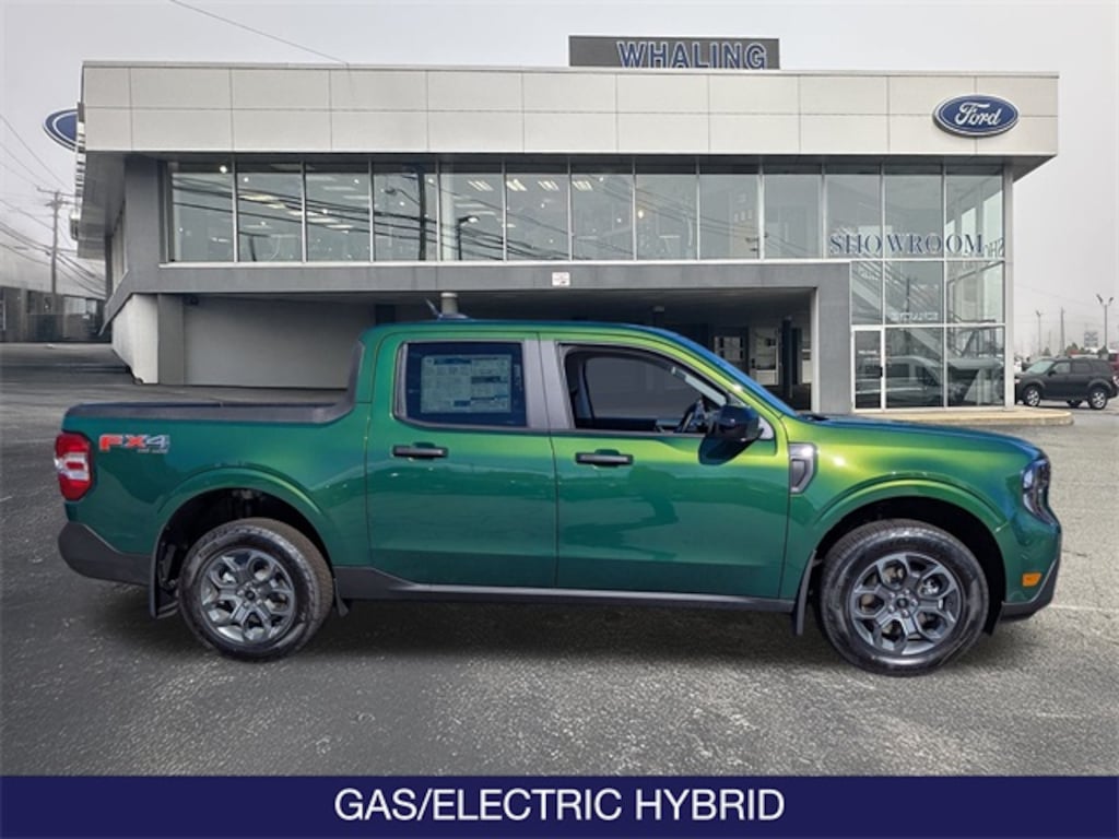 New 2025 Ford Maverick XLT Truck
