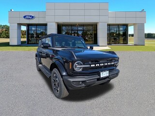 2025 Ford Bronco Outer Banks SUV