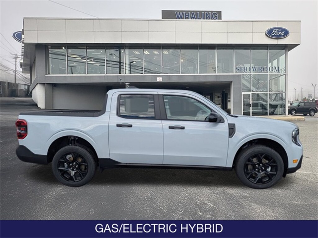 New 2025 Ford Maverick XLT Truck