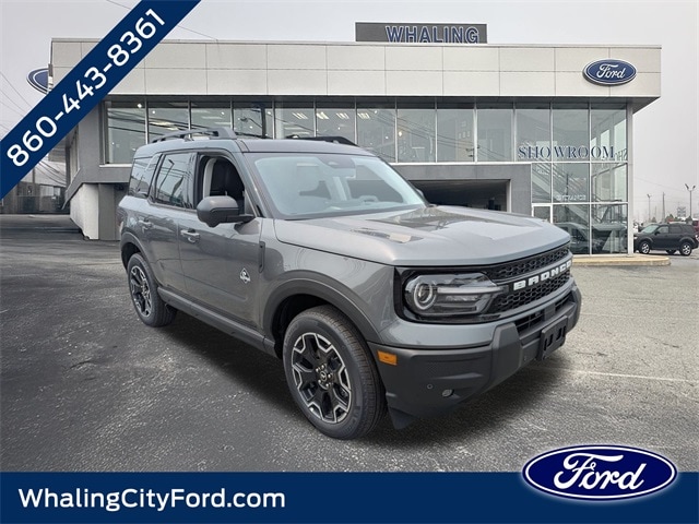 2025 Ford Bronco Sport Outer Banks's photo