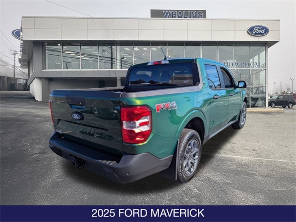 New 2025 Ford Maverick XLT Truck