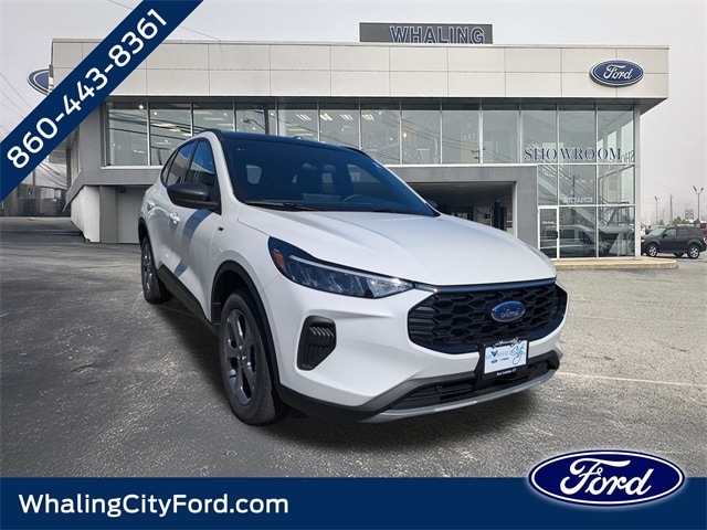 2025 Ford Escape ST-Line's photo