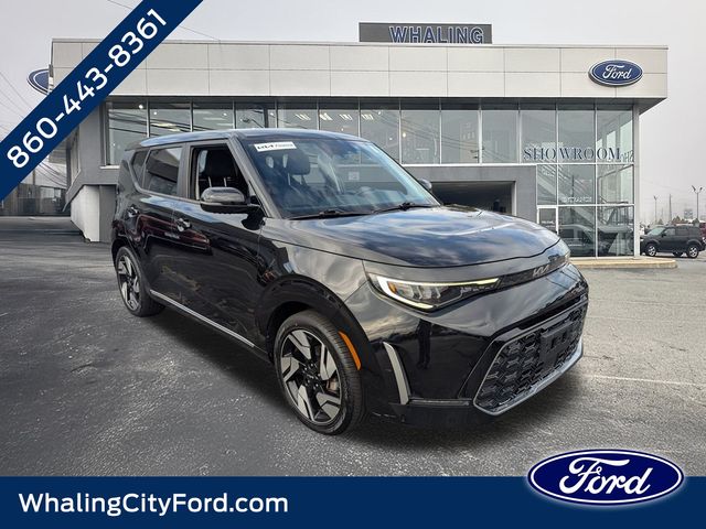 2023 Kia Soul GT-LINE's photo