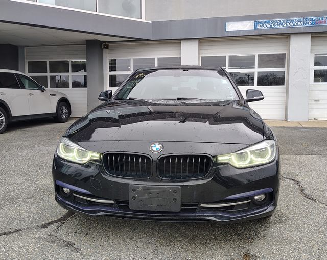 2018 BMW 3 Series 330i
