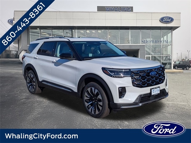 2026 Ford Explorer Platinum's photo