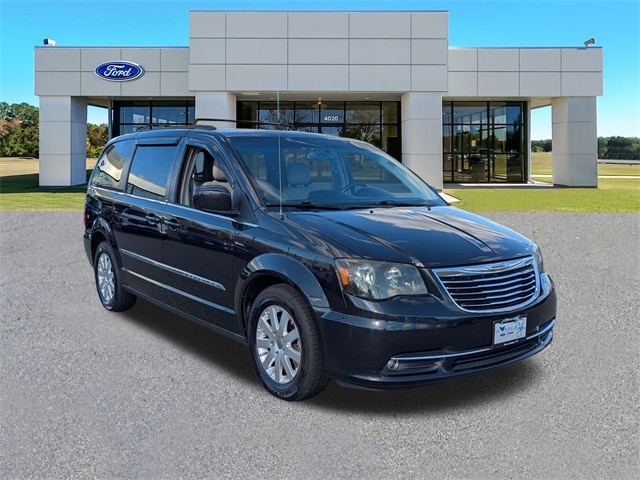 2013 Chrysler Town & Country Touring