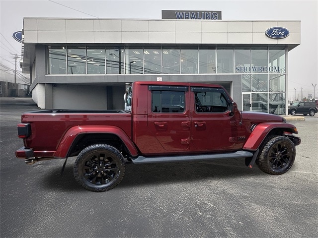 Used 2021 Jeep Gladiator High Altitude with VIN 1C6HJTFG5ML599768 for sale in New London, CT