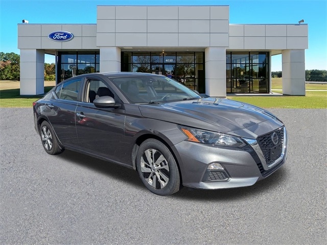 2022 Nissan Altima S