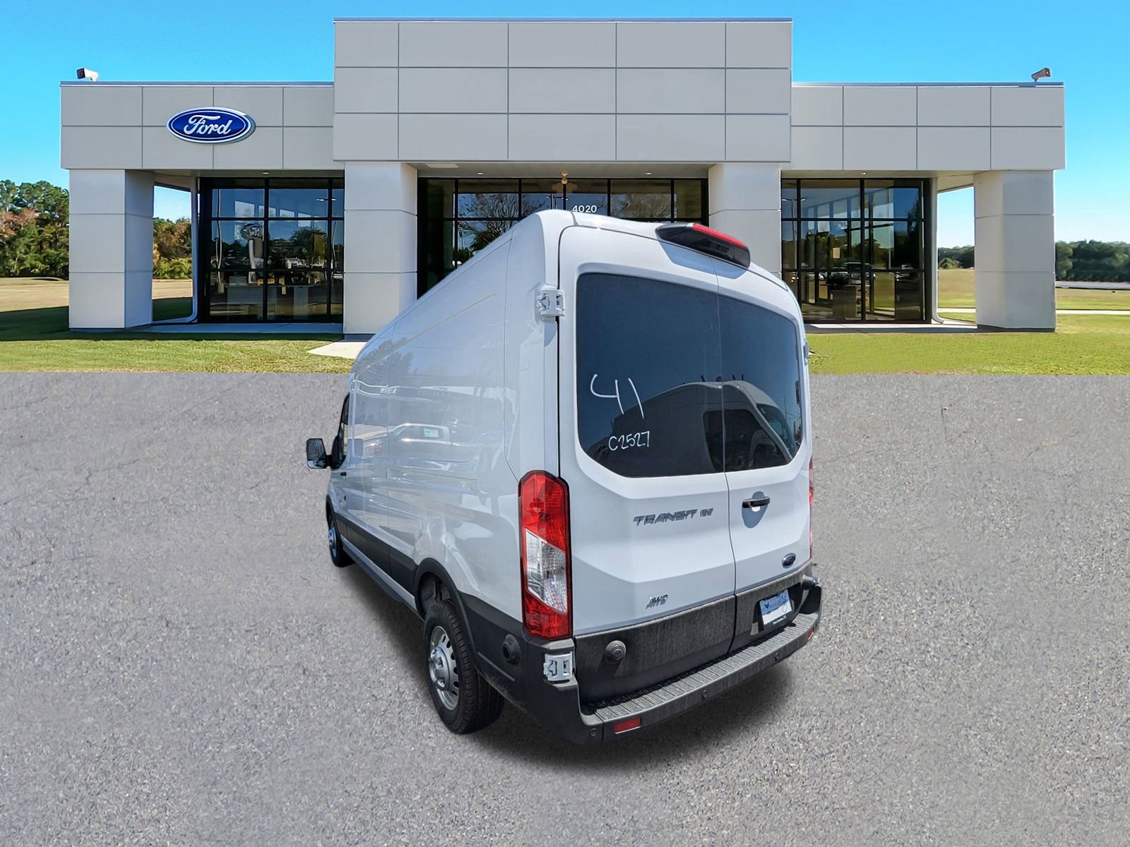 2025 Ford Transit photo 4
