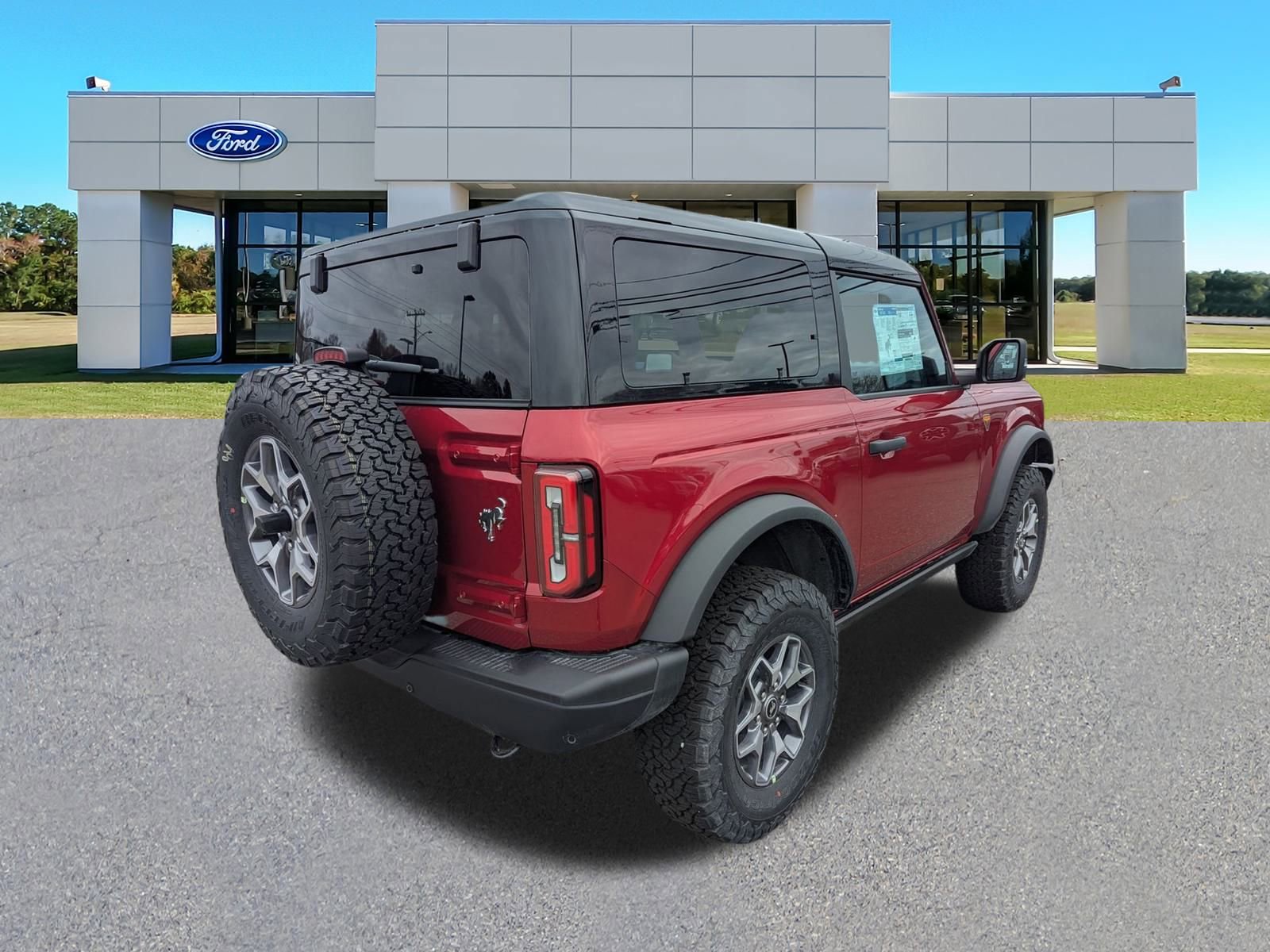 2025 Ford Bronco Badlands photo 3