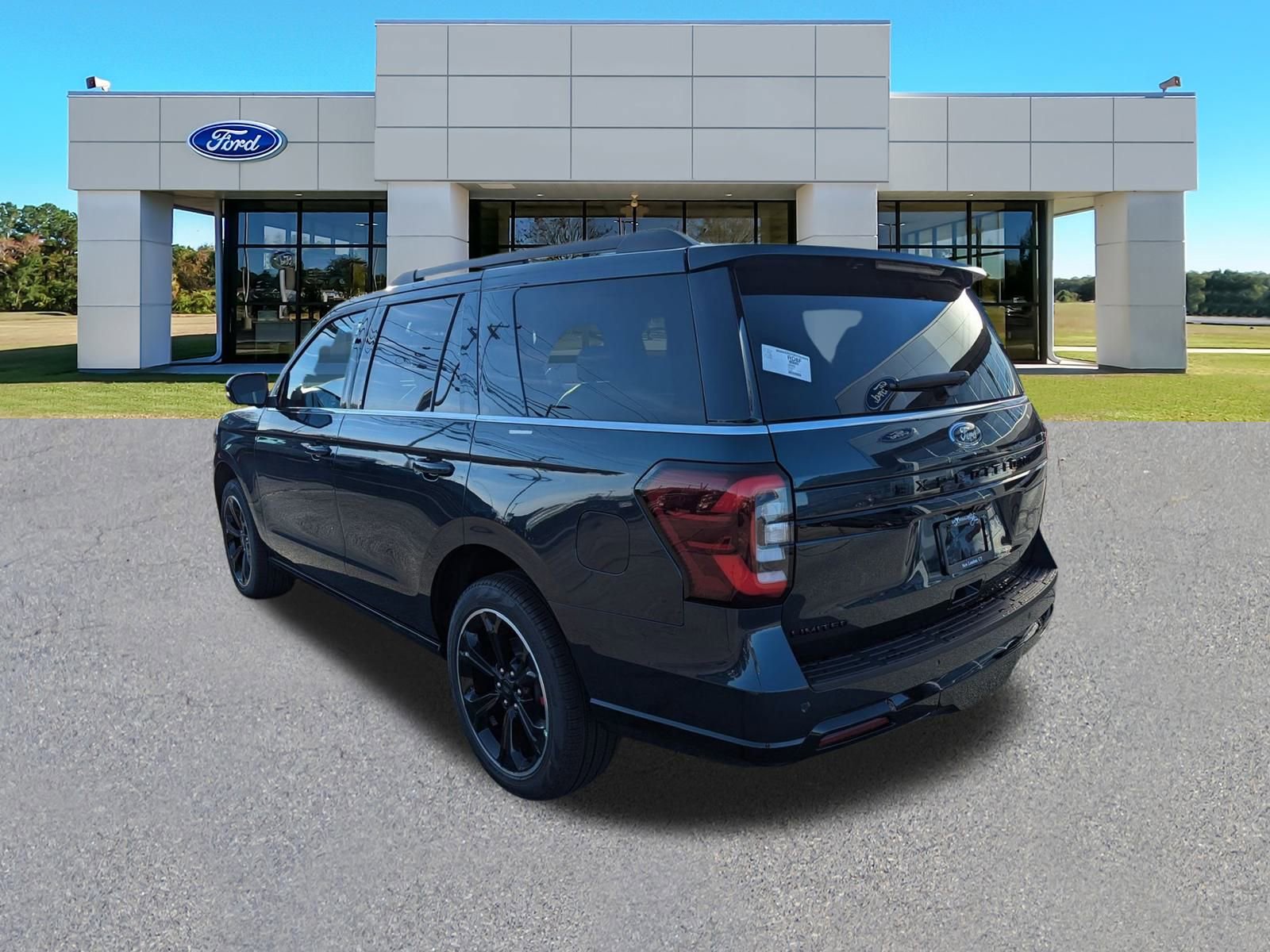 2024 Ford Expedition Limited photo 4