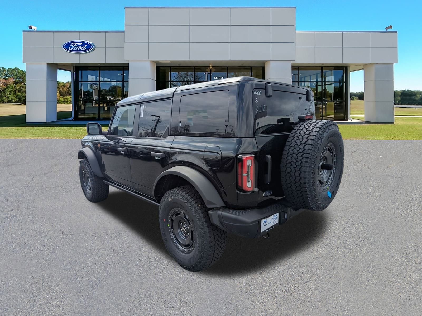 2025 Ford Bronco Badlands photo 4