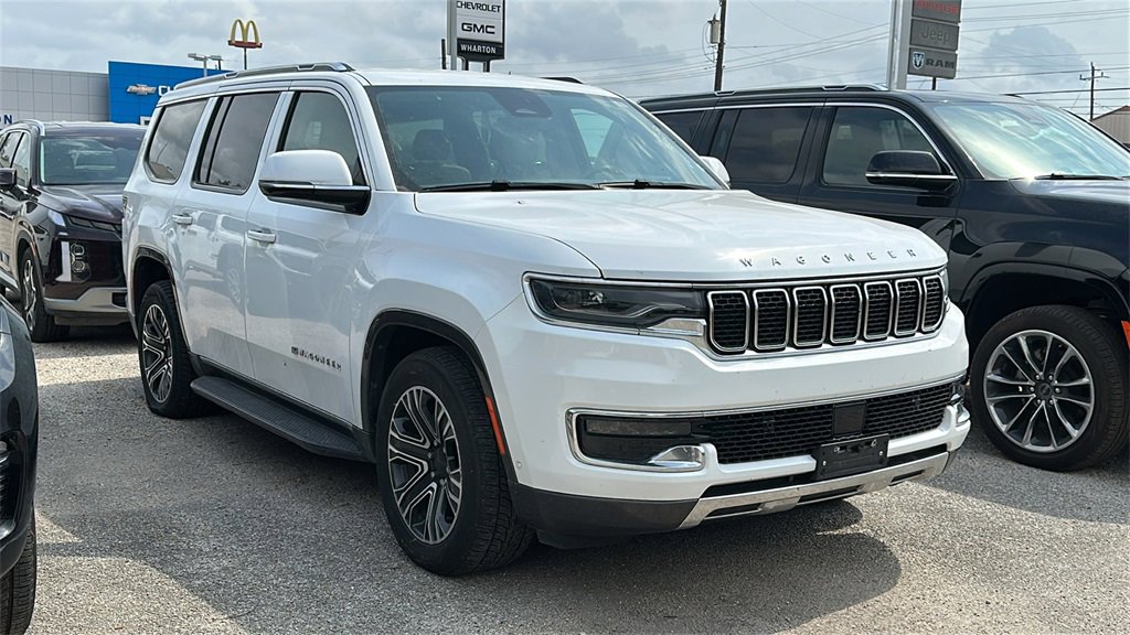 Used 2022 Jeep Wagoneer Series III with VIN 1C4SJVDT5NS226067 for sale in Wharton, TX