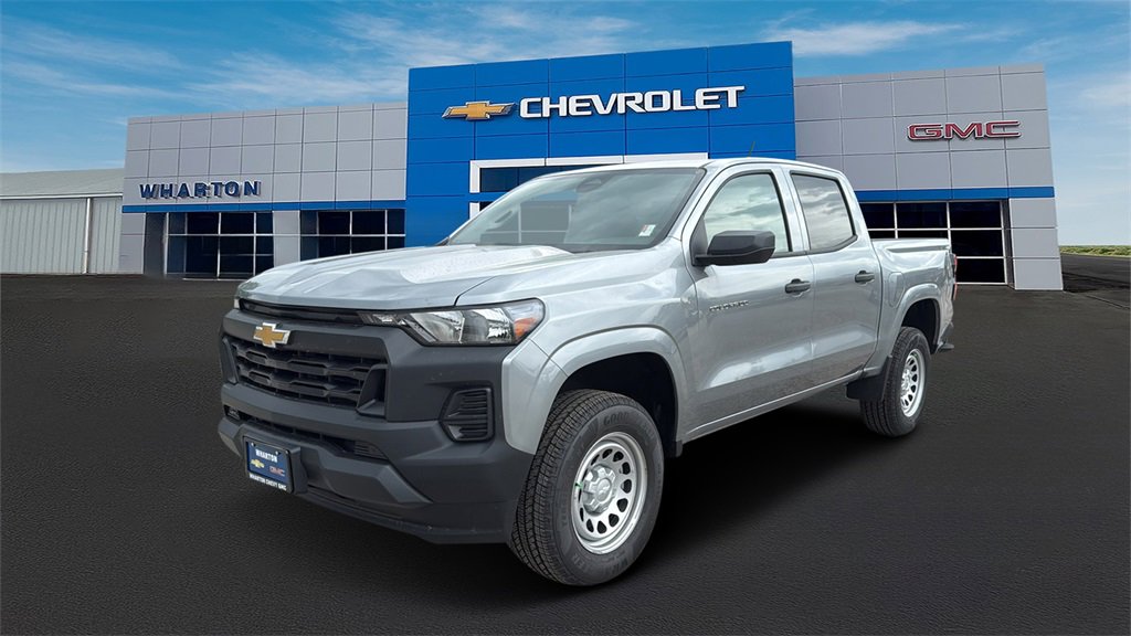 2025 Chevrolet Colorado LT photo 2