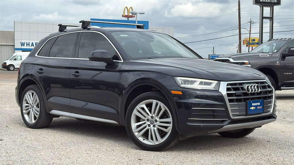 2019 Audi Q5 Premium Plus's photo