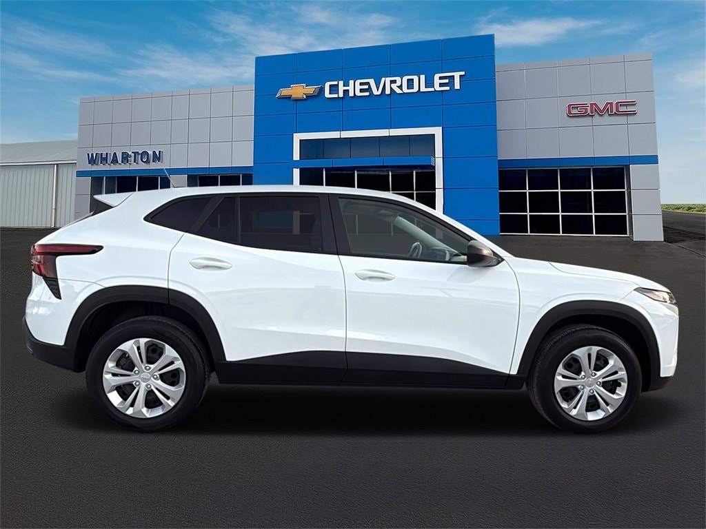 Used 2025 Chevrolet Trax LS SUV