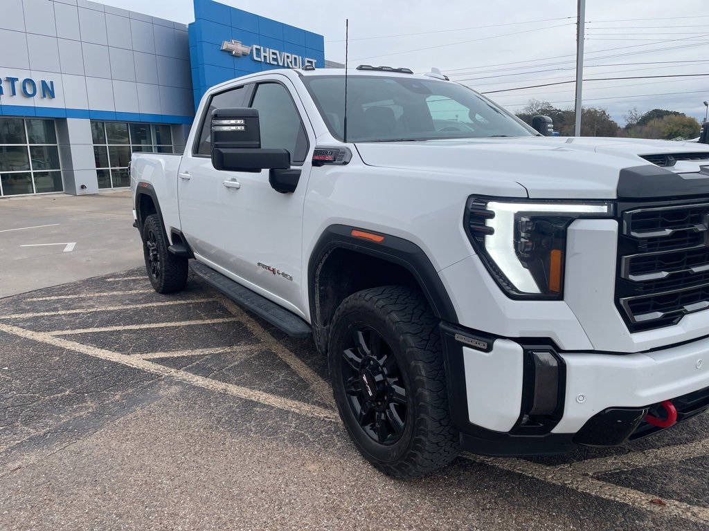 2024 GMC Sierra 2500HD AT4's photo