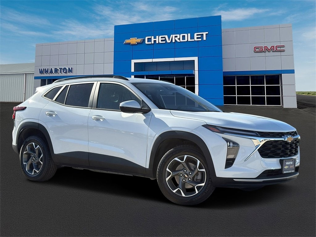 2024 Chevrolet Trax LT's photo
